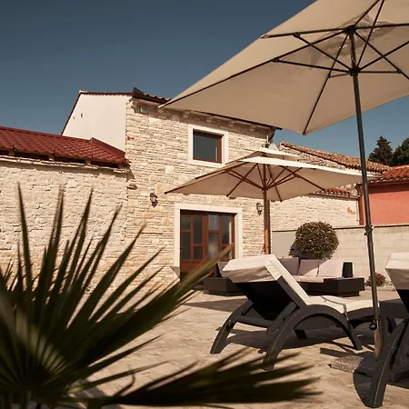 Haus Mila Feriehus Pavicini